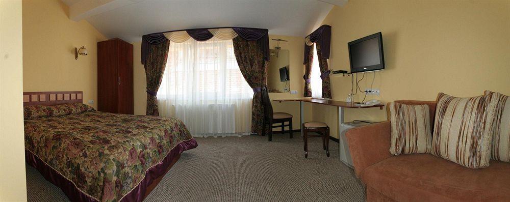 Hotel Leotel Lwów Pokój zdjęcie