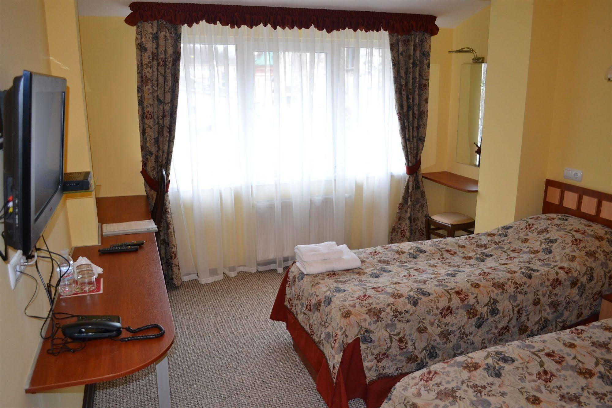 Hotel Leotel Lwów Pokój zdjęcie